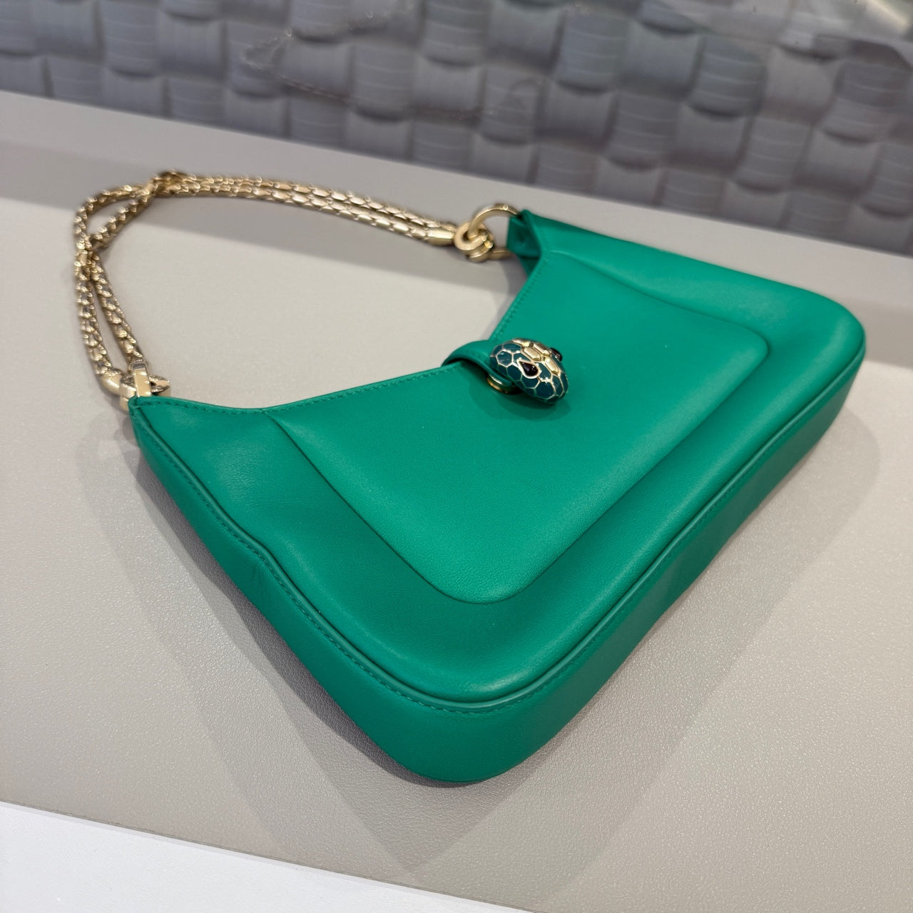 Bvlgari - Serpenti Baia - Calfskin leather - Green - (Small)