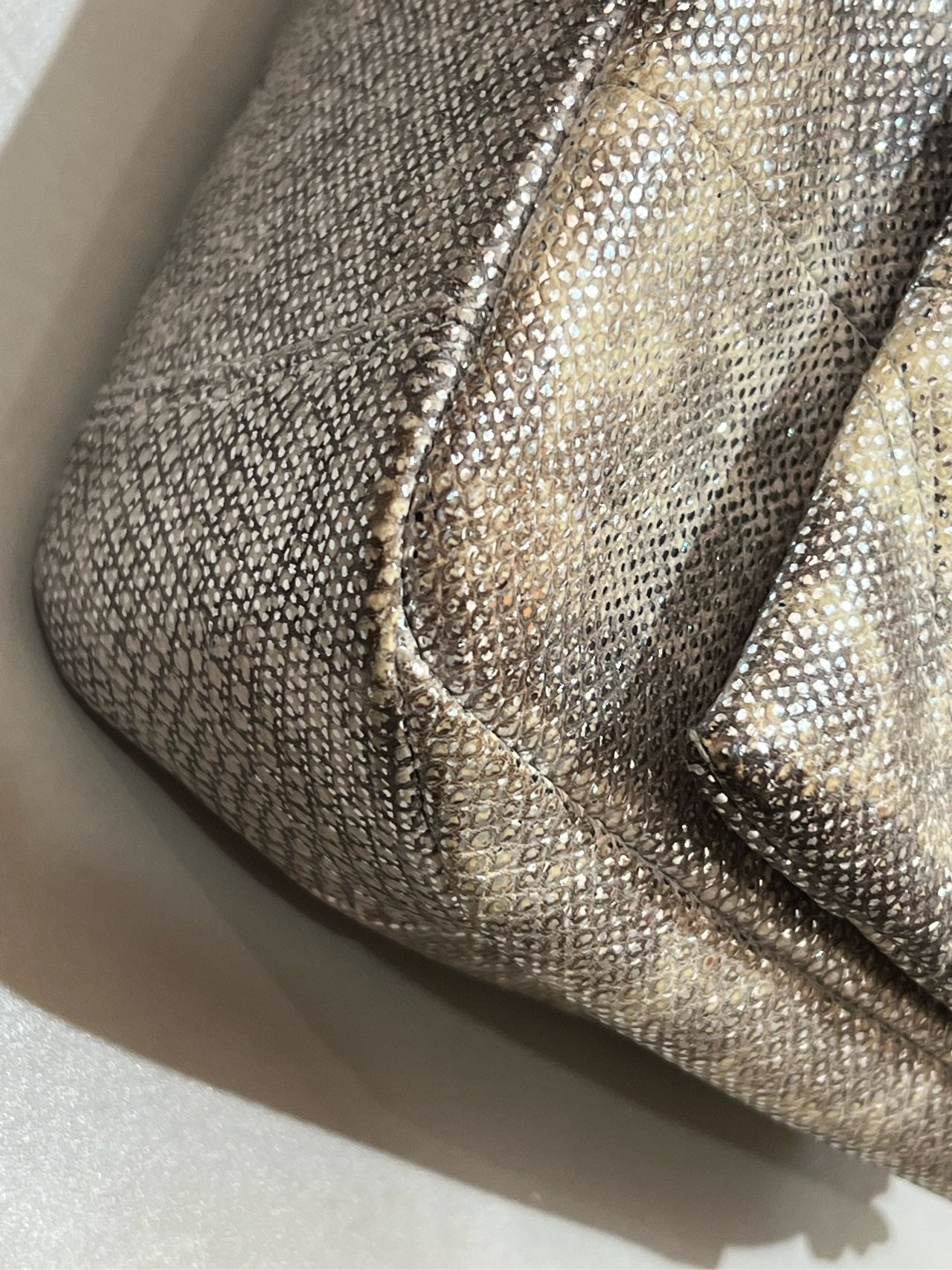 Bvlgari - Serpenti Cabochon - Exotic leathers - Water snake - Silver - (small)