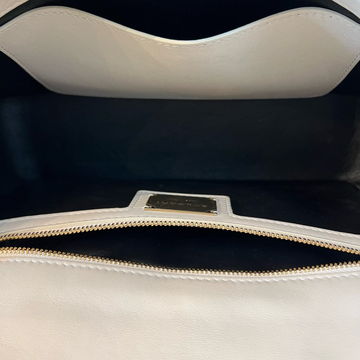 Bvlgari - Serpenti Cabochon - Leather - White - (small)