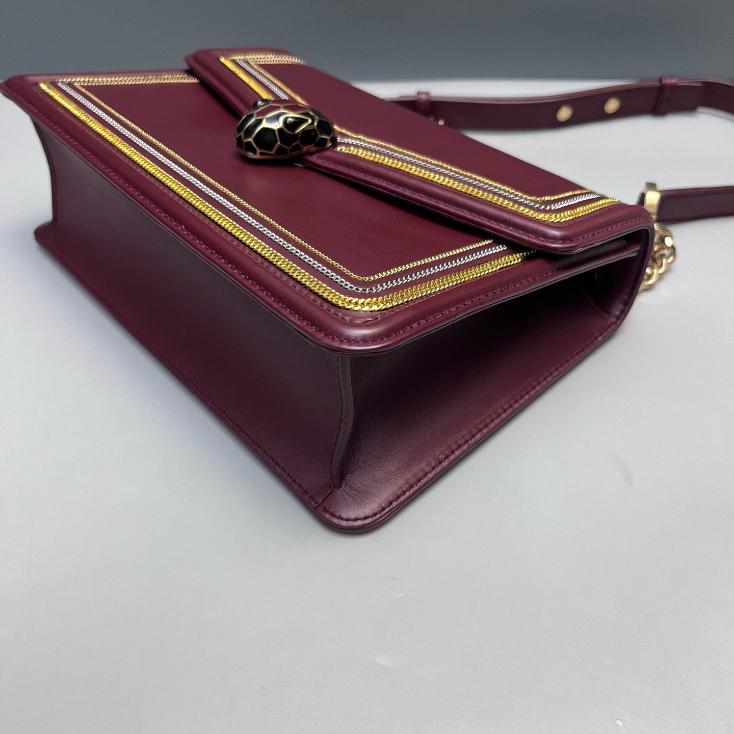 Bvlgari - Serpenti Chain Bag - Leather - Red - (Small)