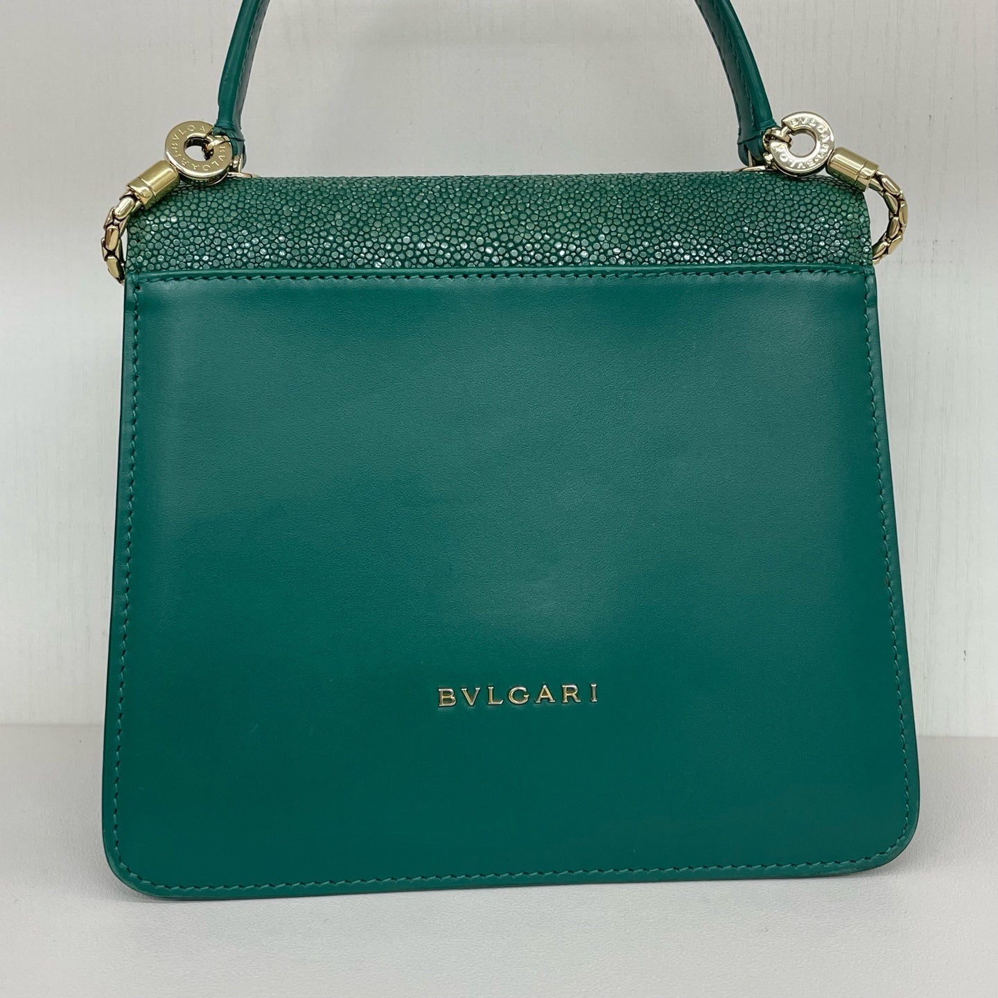 BVLGARI - Serpenti Forever Accordion Bag - Smooth calf leather with stingray leather flap - Emerald Green with Gold-Tone Hardware - (mini)