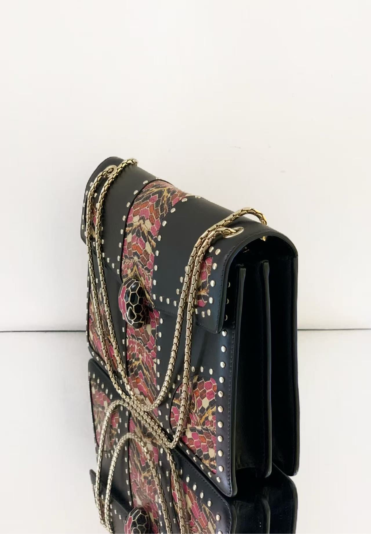 Bvlgari - Serpenti Forever Accordion Bag - Smooth leather with python skin patchwork - Black with multicolour python accents - (Medium)