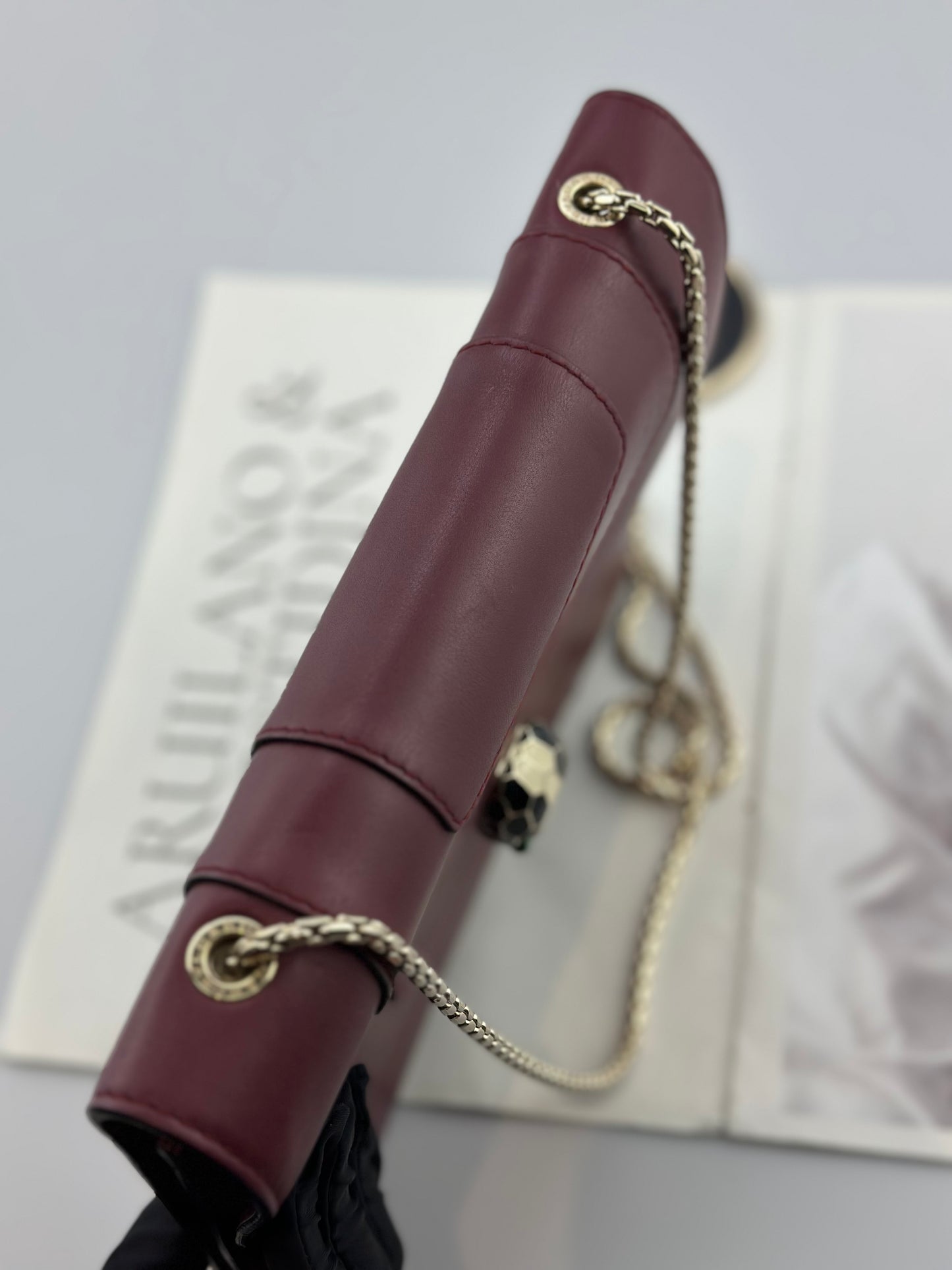 BVLGARI - Serpenti Forever - Calf leather - Burgundy with Gold-Tone Hardware - (large)