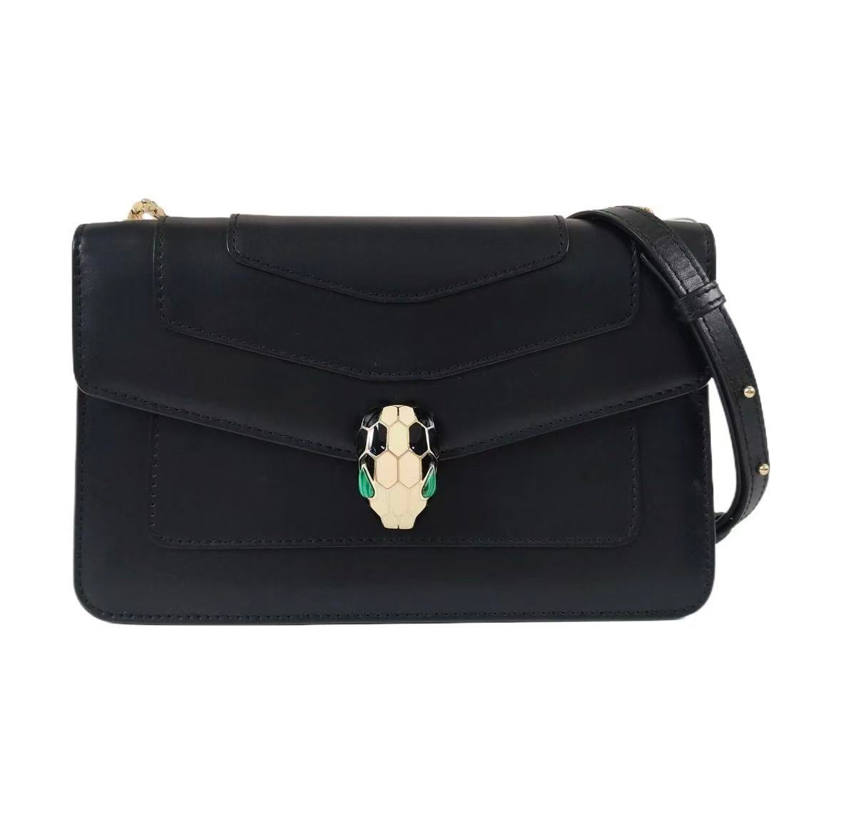 Bvlgari - Serpenti Forever - Calfskin leather - Black - (Small)