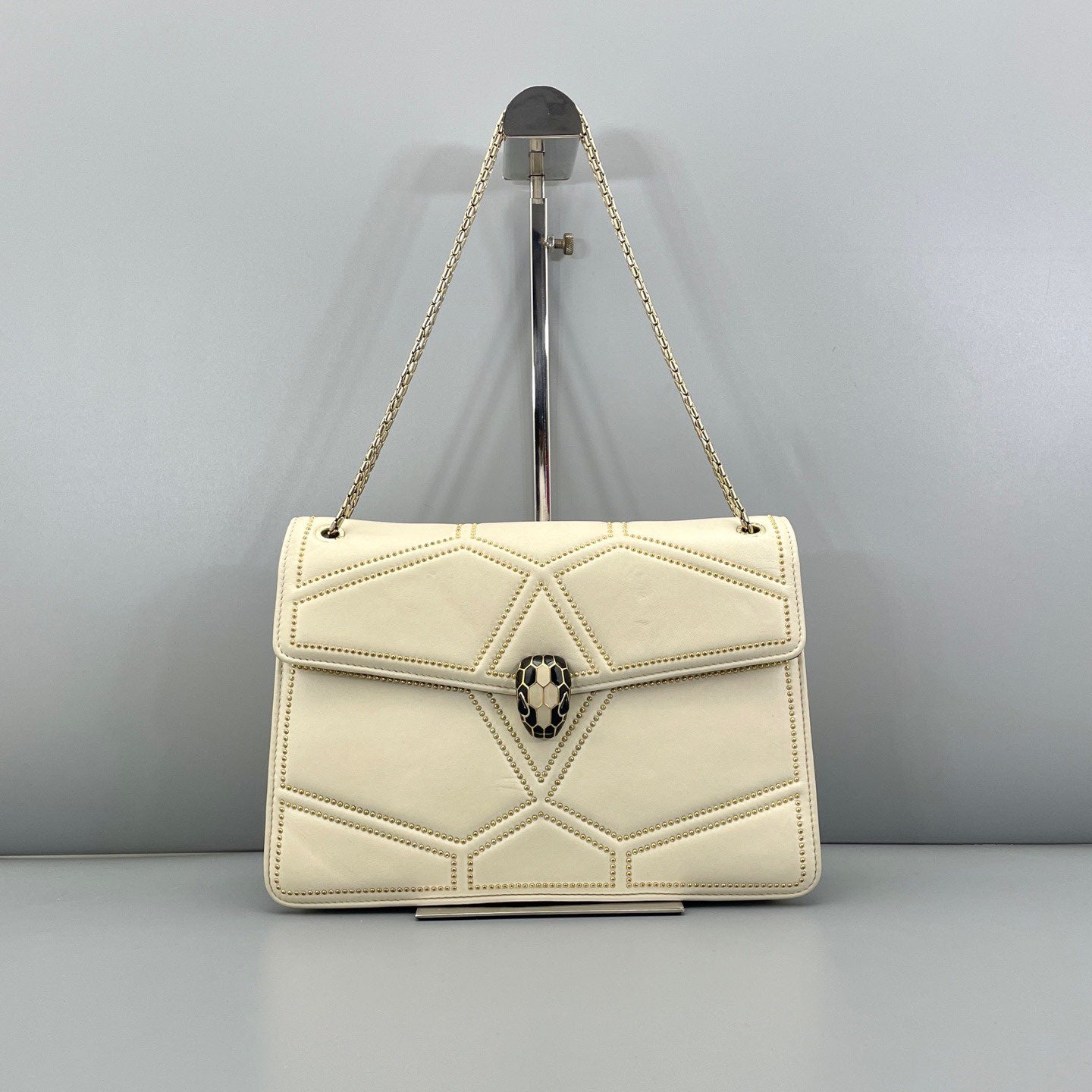 Bvlgari - Serpenti Forever Chain Bag - Calfskin leather - White - (medium)