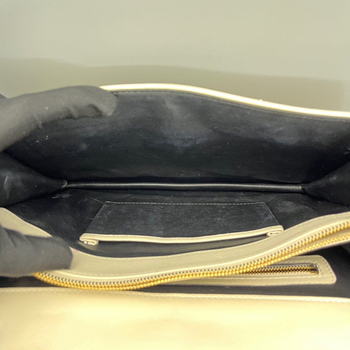 Bvlgari - Serpenti Forever Chain Bag - Calfskin leather - White - (medium)