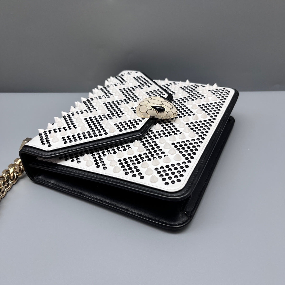 Bvlgari - Serpenti Forever Chain Bag - Leather - White - (mini)
