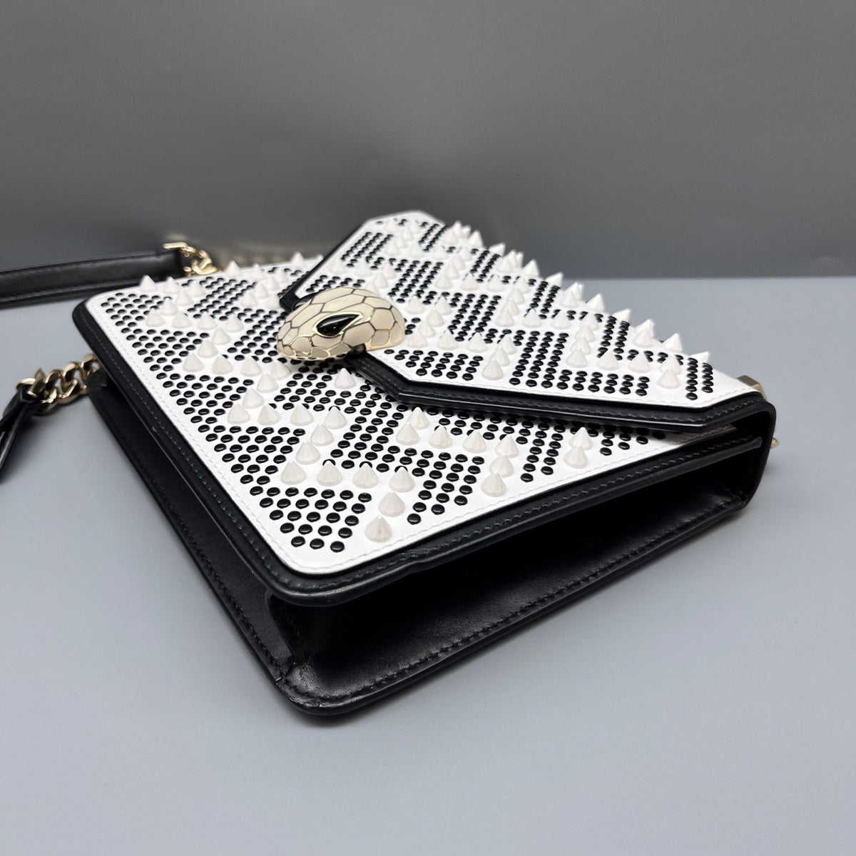 Bvlgari - Serpenti Forever Chain Bag - Leather - White - (mini)