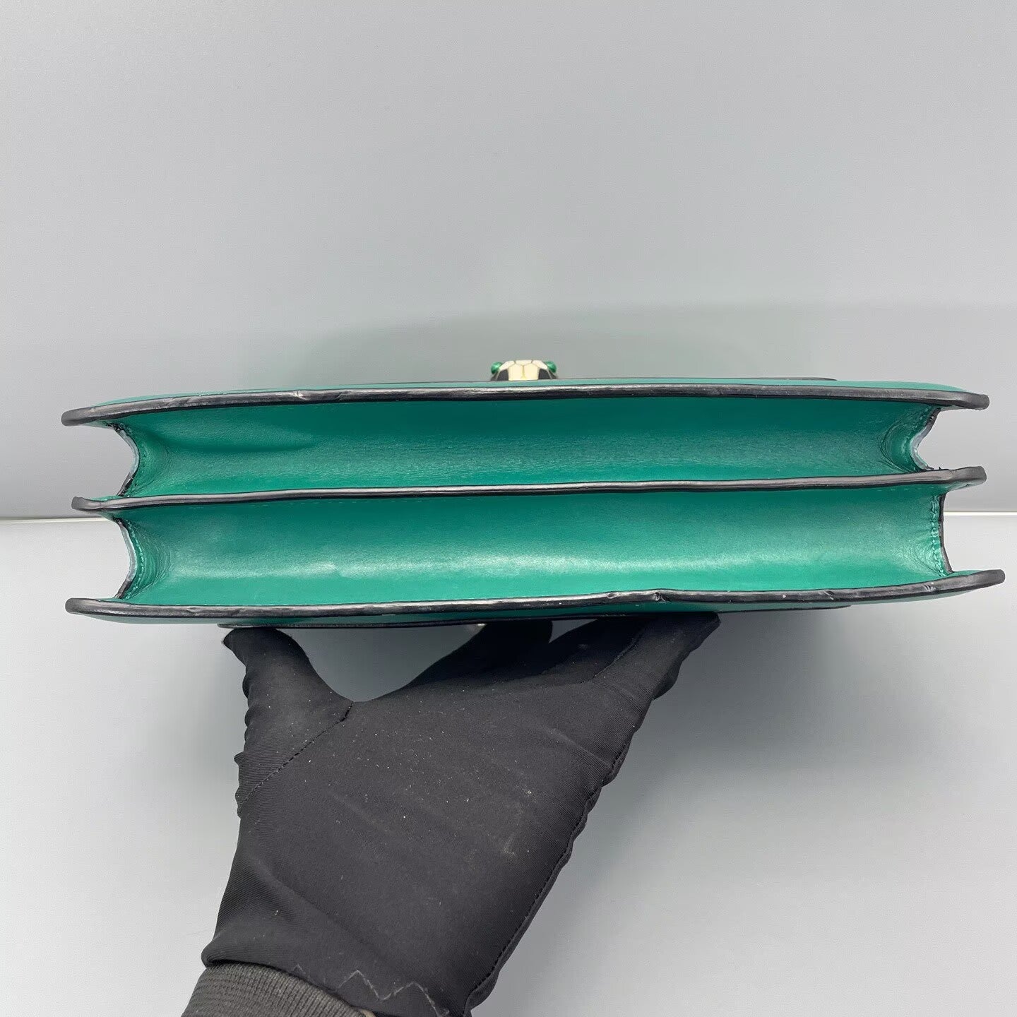 Bvlgari - Serpenti Forever Flap Bag - Leather - Green - (medium)