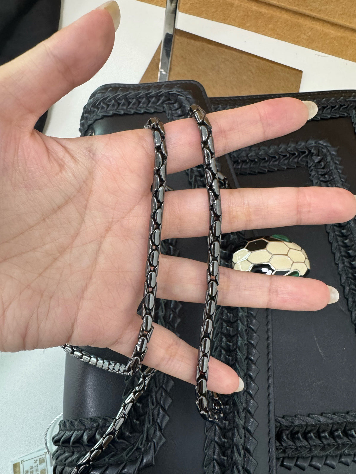 Bvlgari - Serpenti Forever - Leather - Black - (medium)