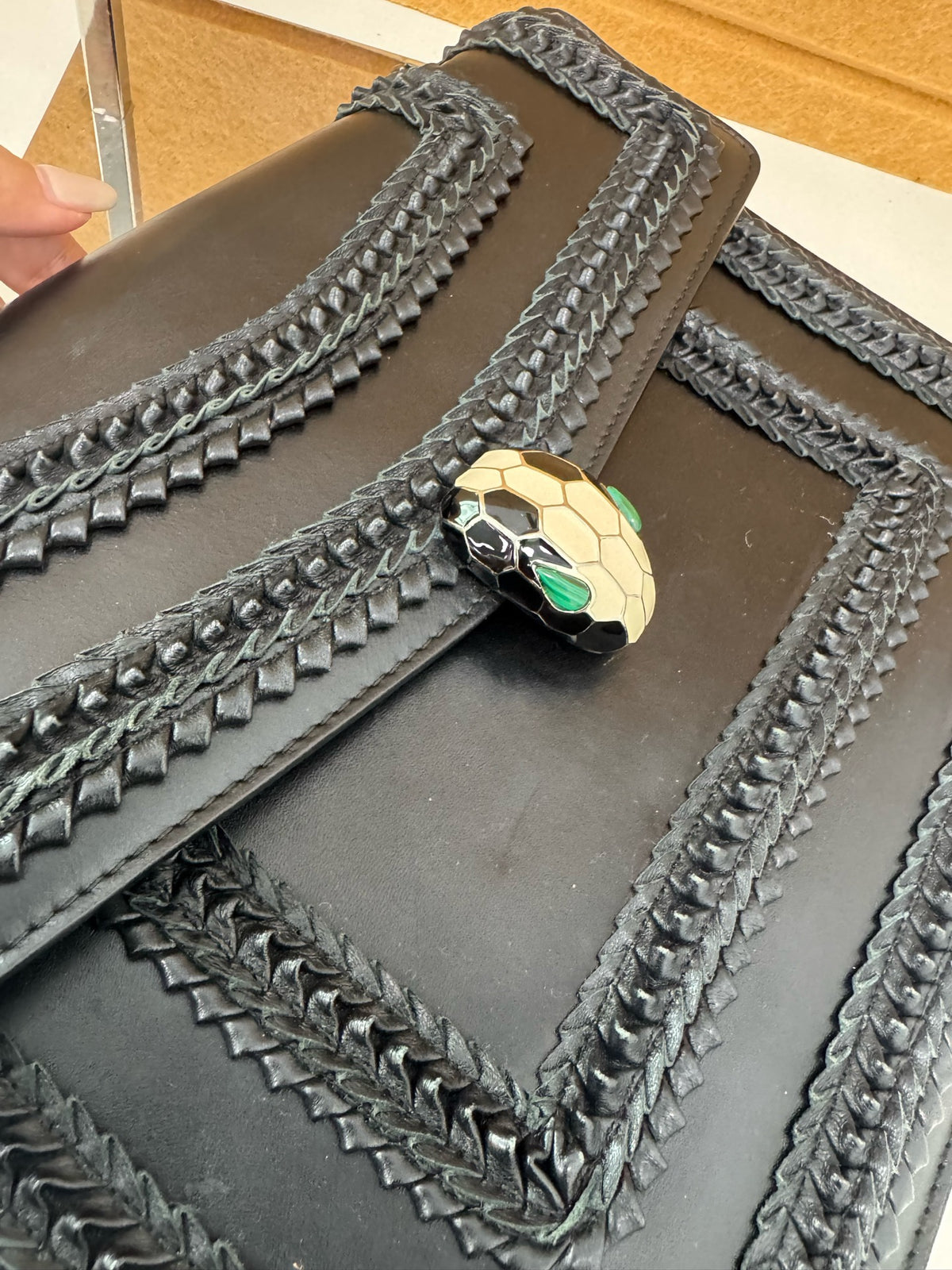 Bvlgari - Serpenti Forever - Leather - Black - (medium)