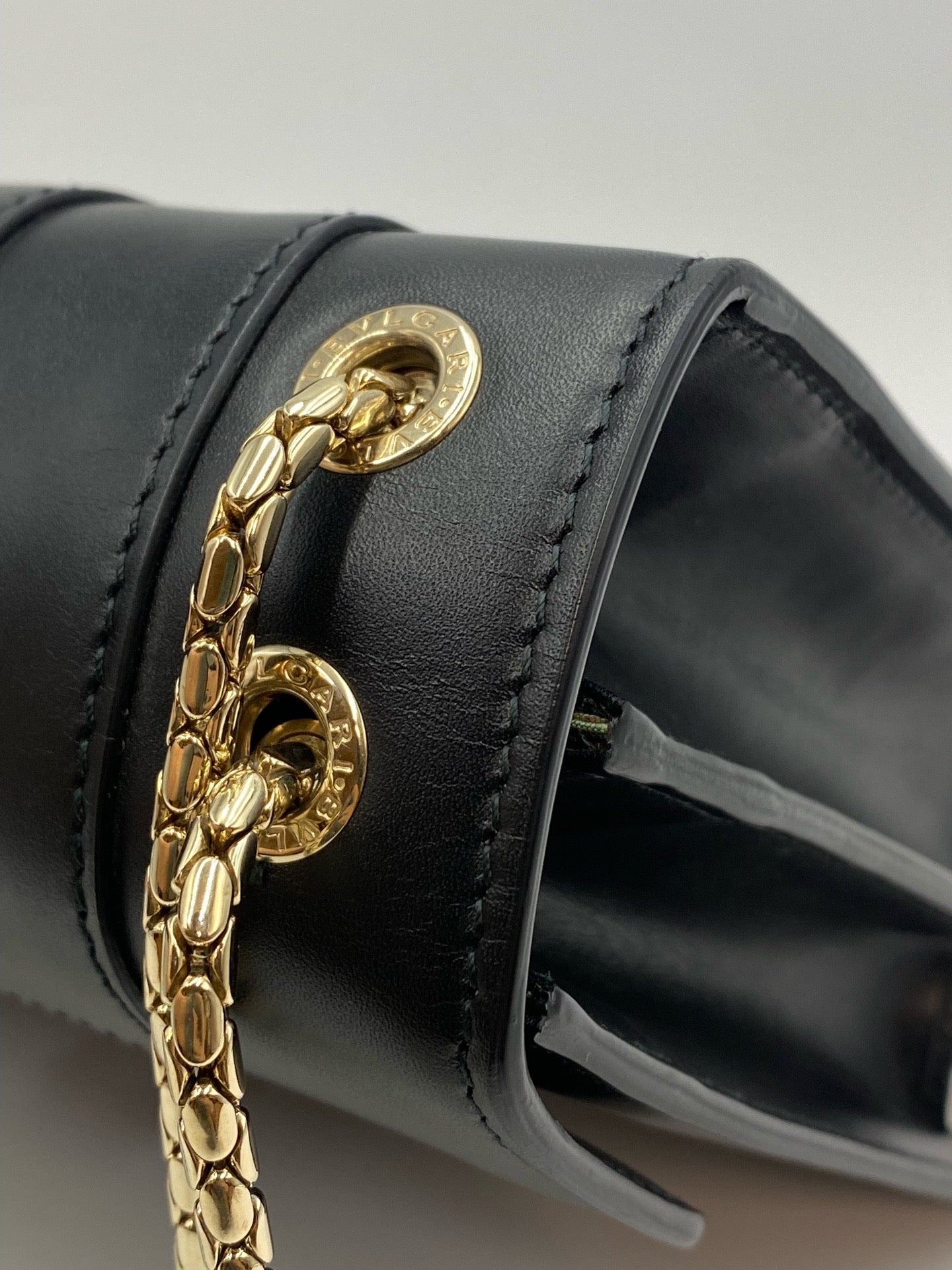 Bvlgari - Serpenti Forever - Leather - Black - (medium)