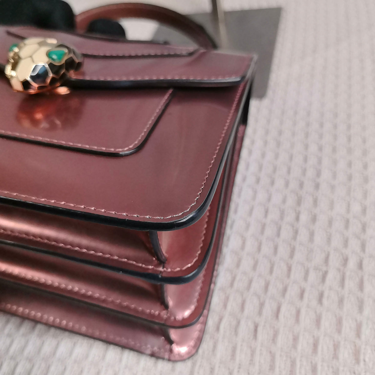 Bvlgari - Serpenti Forever - Patent leather - Burgundy
