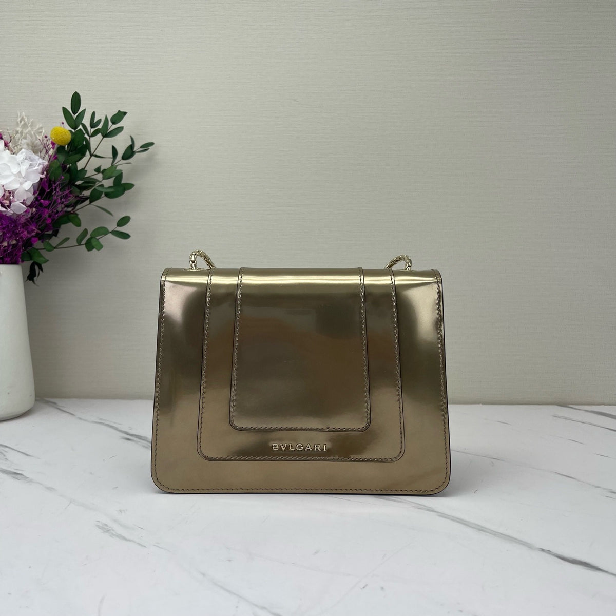 Bvlgari - Serpenti Forever - Patent leather - Gold - (mini)