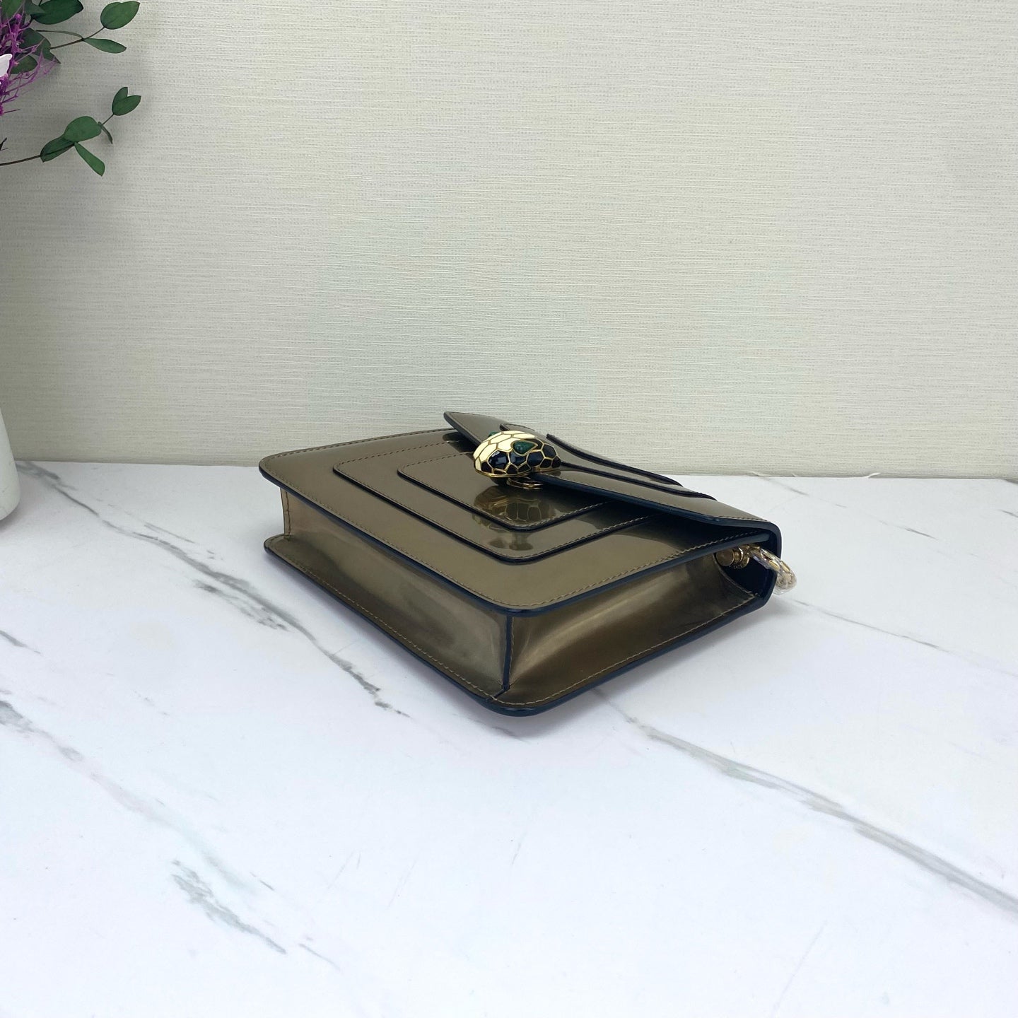 Bvlgari - Serpenti Forever - Patent leather - Gold - (small)