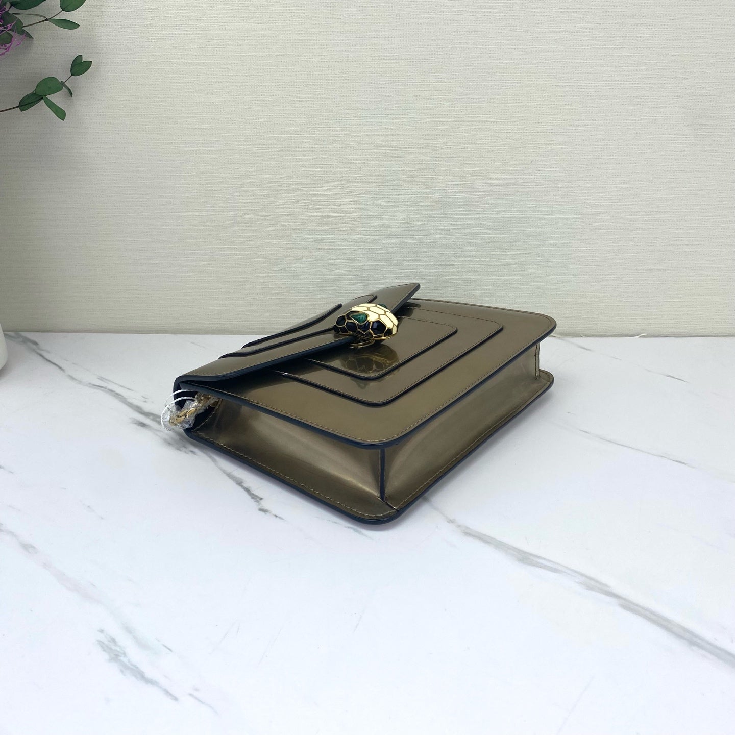 Bvlgari - Serpenti Forever - Patent leather - Gold - (small)
