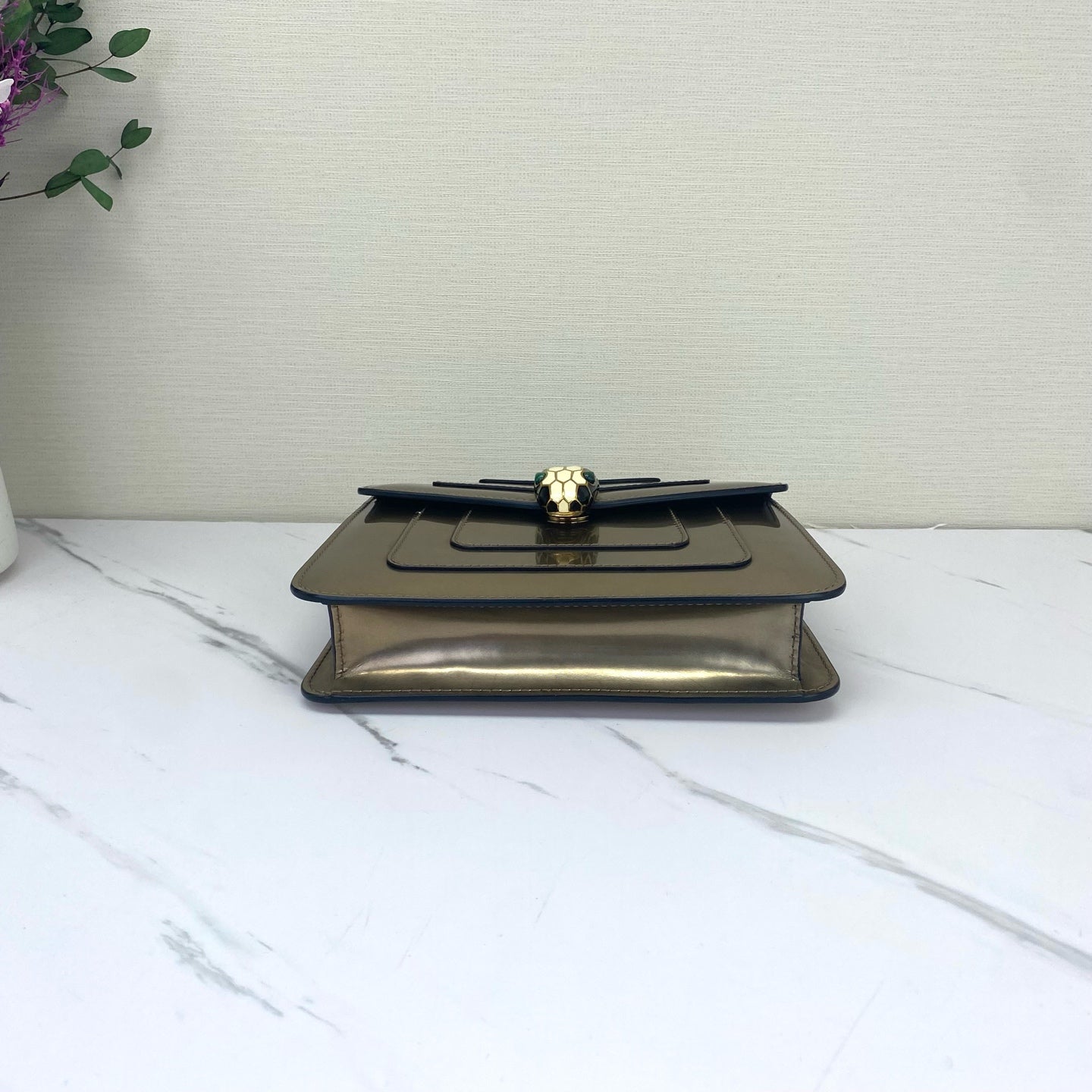 Bvlgari - Serpenti Forever - Patent leather - Gold - (small)