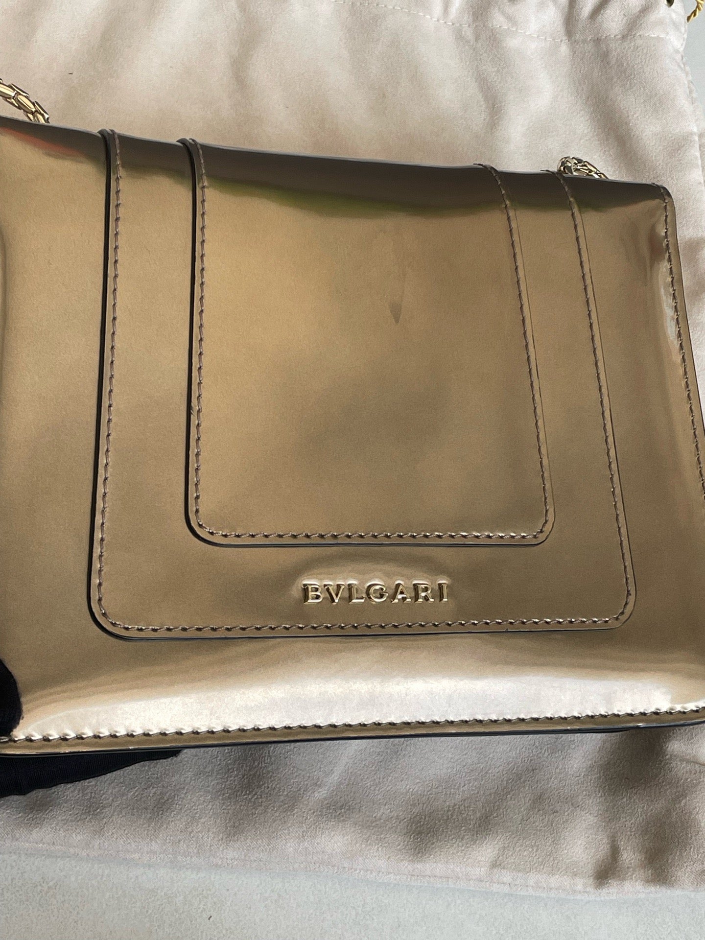 Bvlgari - Serpenti Forever - Patent leather - Gold - (small)