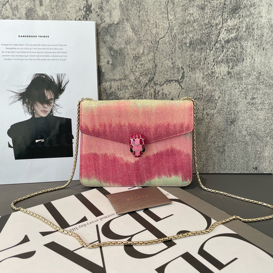 Bvlgari - Serpenti Forever Riviera Limited Edition Gradient Chain Bag - Stingray leather - Multicolour (Pink and Green Gradient) - (Small)