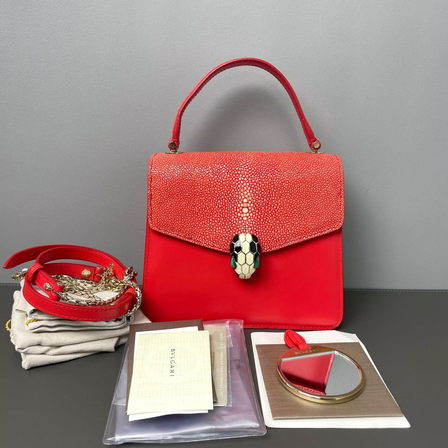 Bvlgari - Serpenti Forever Small Accordion Bag - Stingray leather and smooth calf leather - Red - (small)