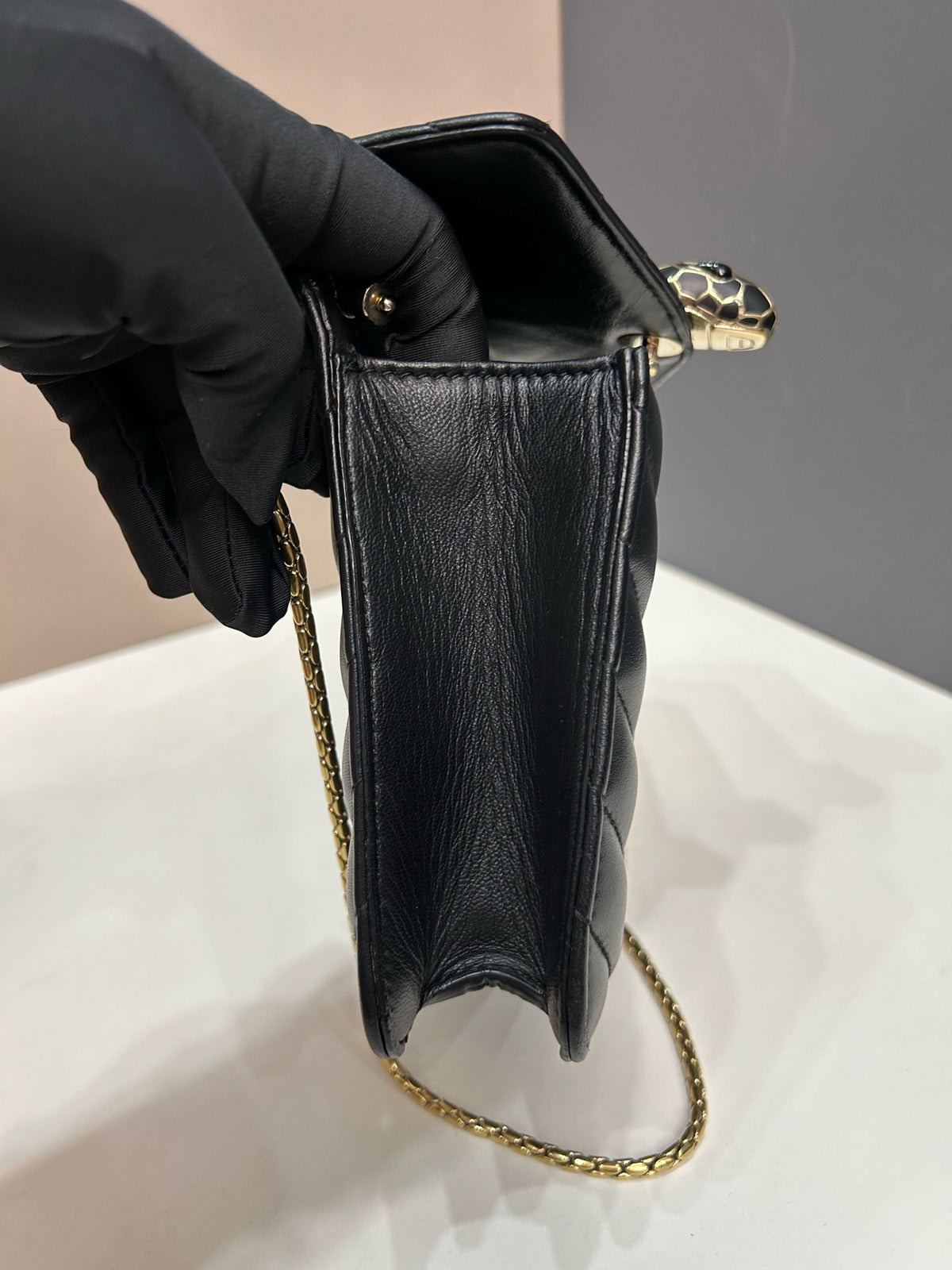 Bvlgari - Serpenti Forever Small - Leather - Black - (Small)