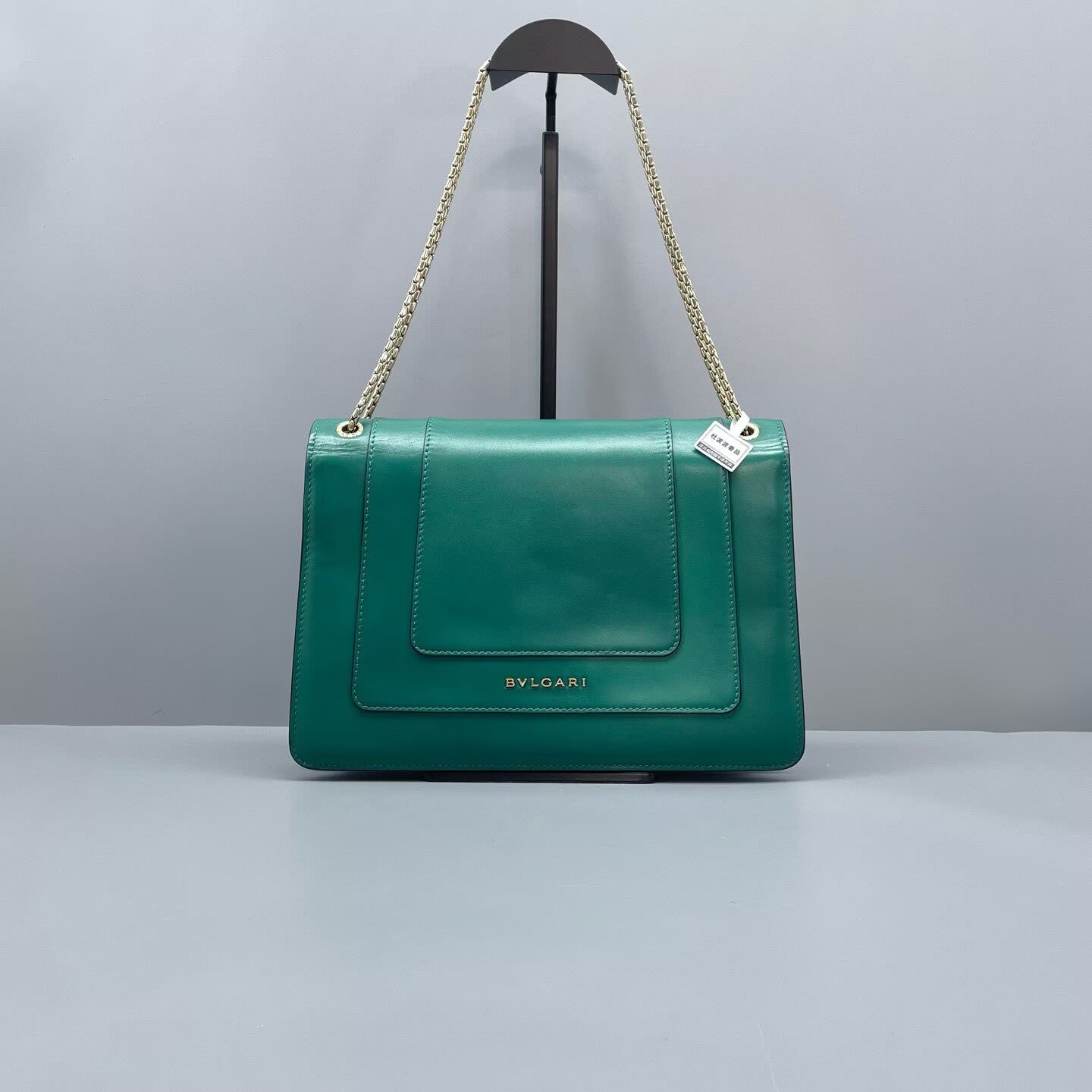 Bvlgari - Serpenti Forever - Smooth calfskin leather - Green with Gold-Tone Hardware - (Medium)
