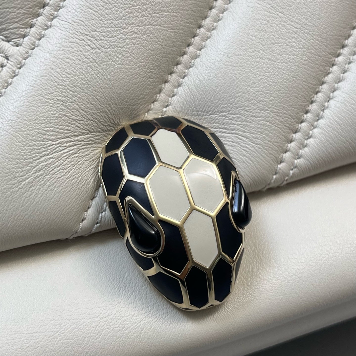 Bvlgari - Serpenti - Leather - Beige - (small)