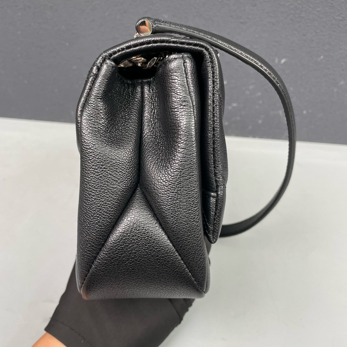 Bvlgari - Serpenti - Leather - Black - (Small)
