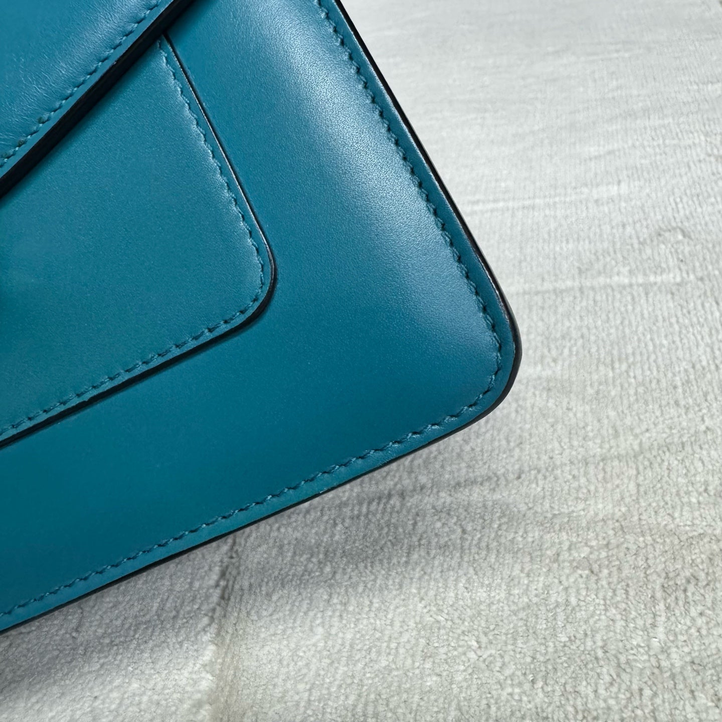 Bvlgari - Serpenti - Leather - Blue - (mini)