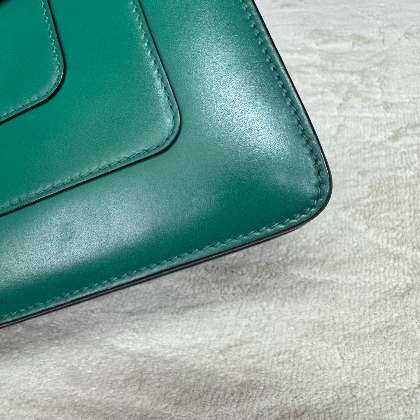 Bvlgari - Serpenti - Leather - Green - (Medium)