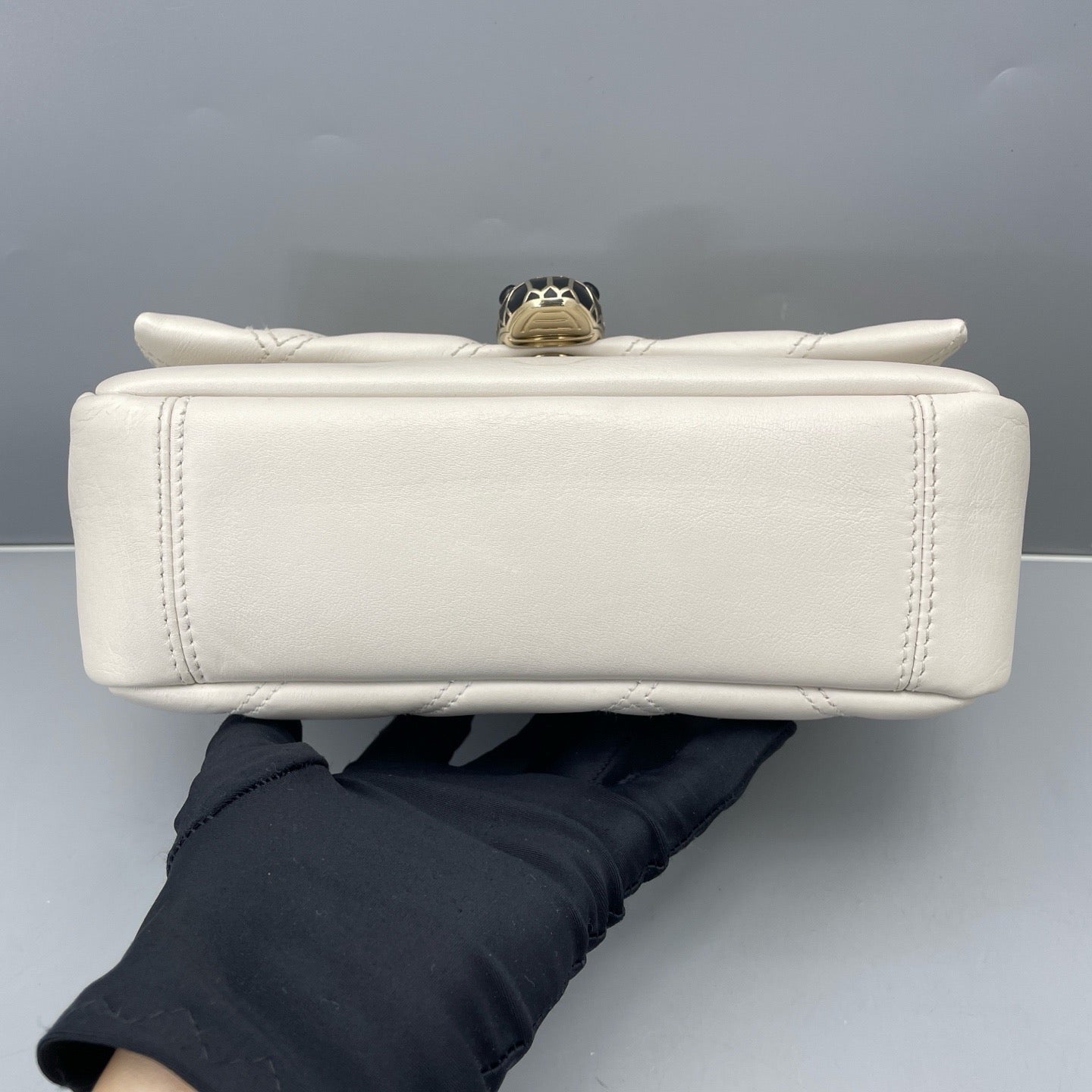 Bvlgari - Serpenti - Leather - White - (Small)