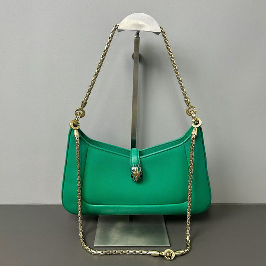 Bvlgari - Shoulder Bag - Calfskin leather - Vivid Green with Gold-Tone Hardware - (medium)