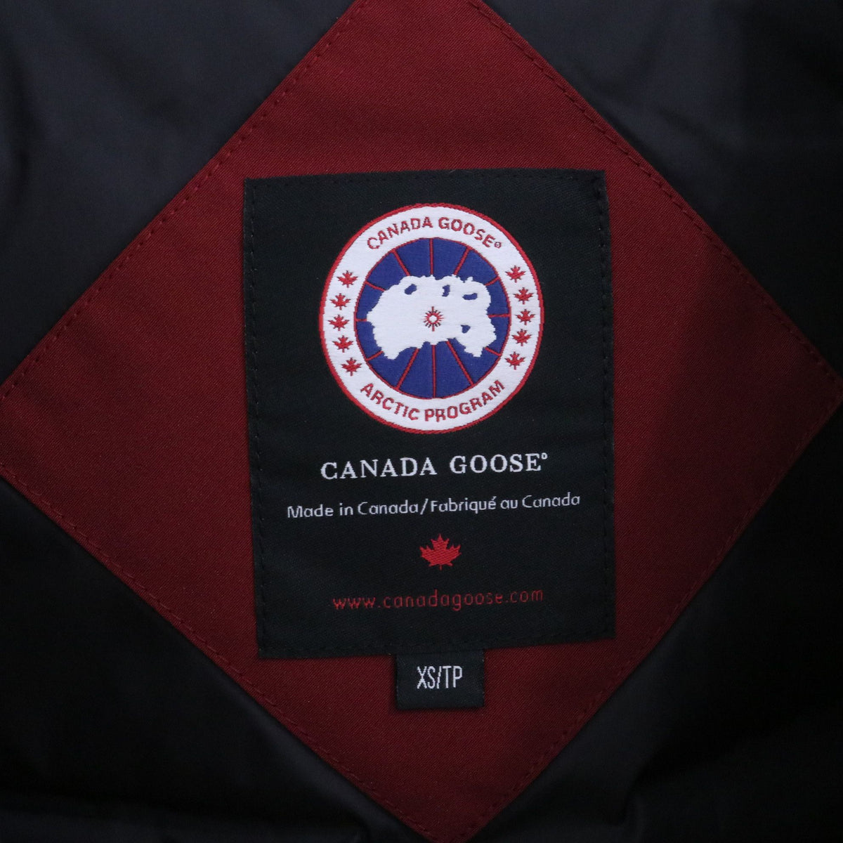 Canada Goose - Montebello - Polyester - Burgundy - (XS)