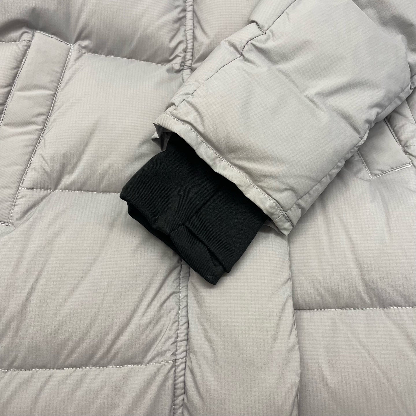 Canada Goose - Other - Polyamide - Grey - (M)