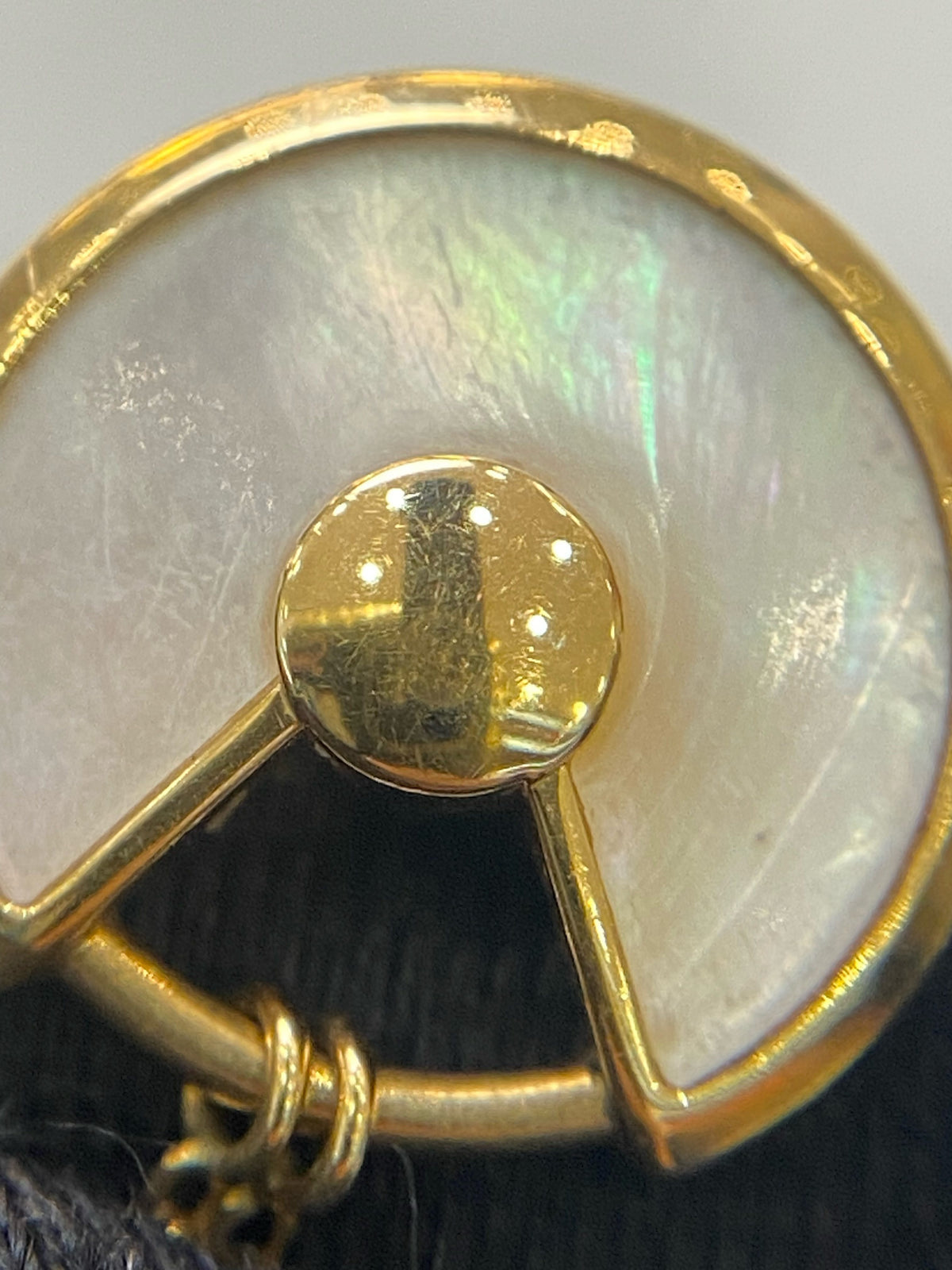 Cartier - Amulette de Cartier - 18k rose gold, mother-of-pearl and a single diamond - Gold