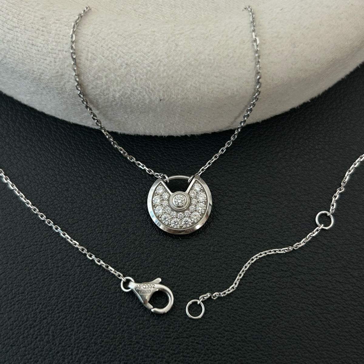 Cartier - Amulette de Cartier Mini - 18k white gold with diamonds - Silver - (mini)