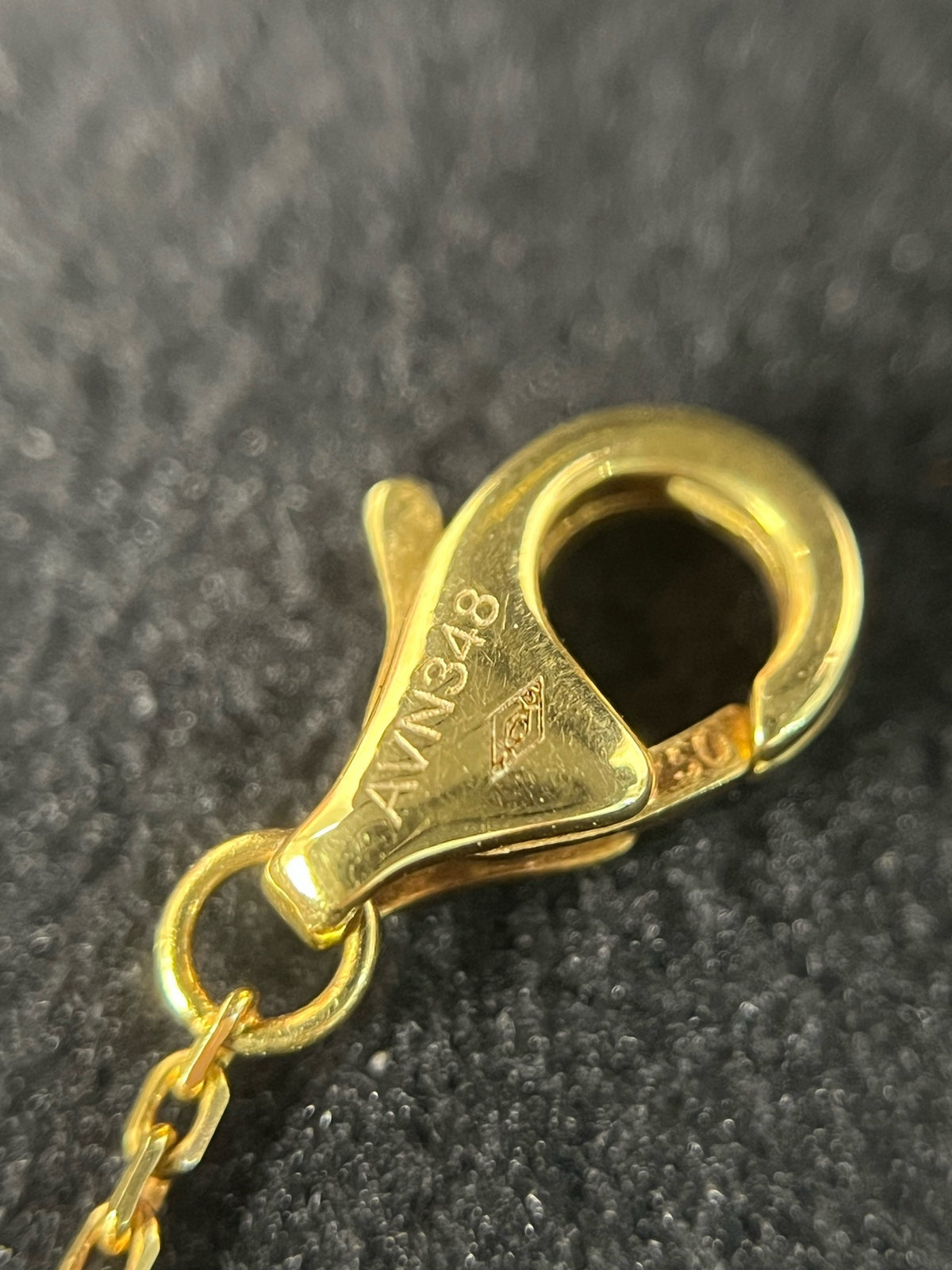 Cartier - Amulette de Cartier - Yellow gold - Gold