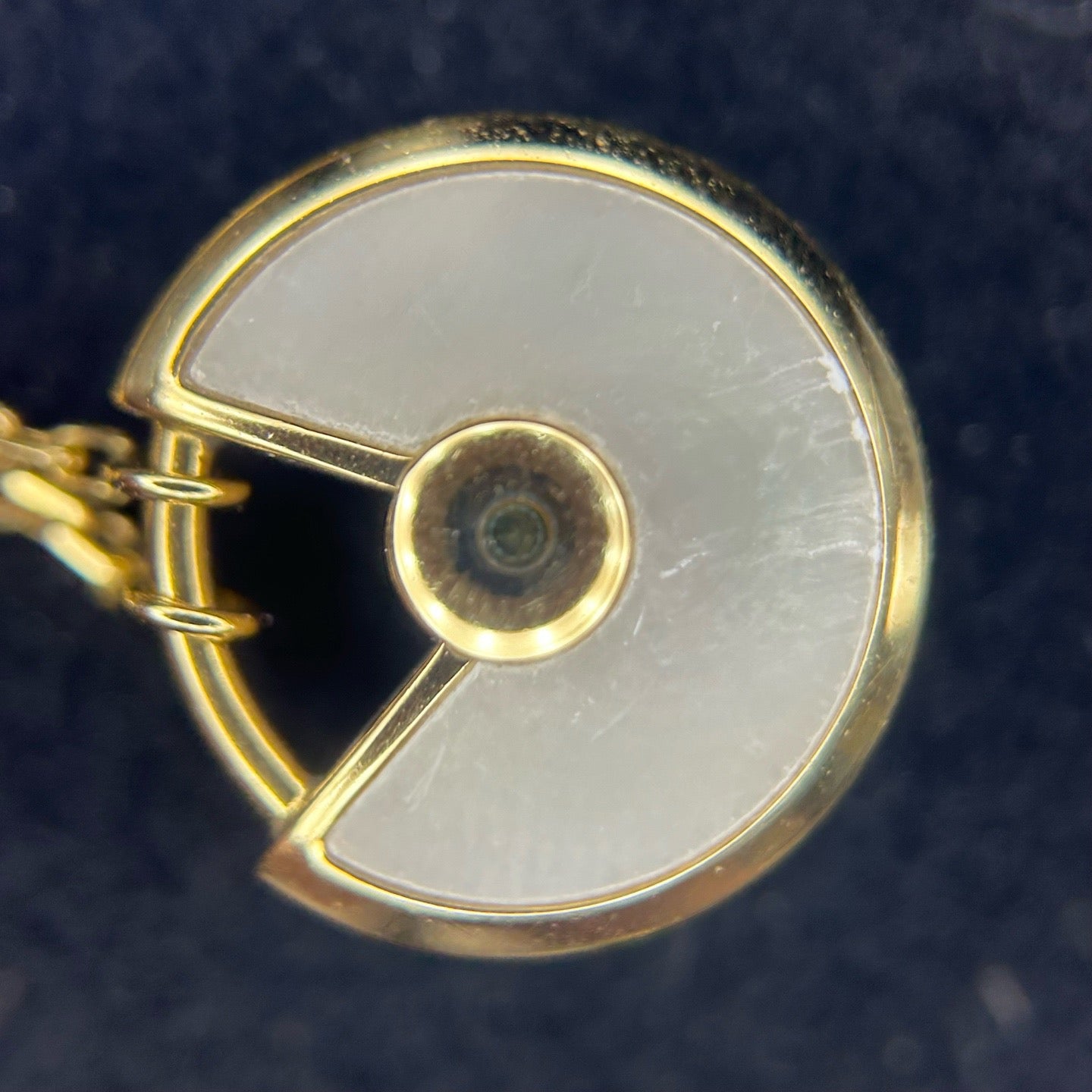 Cartier - Amulette de Cartier - Yellow gold - Gold