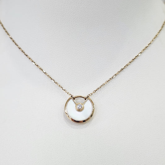 Cartier - Amulette de Cartier - Yellow gold - White