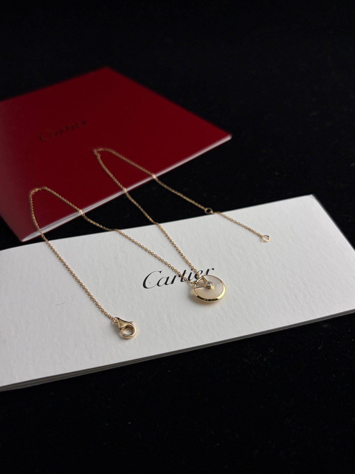 Cartier - Amulette Small Model - 18k rose gold, mother-of-pearl and diamond - Gold - (Small)