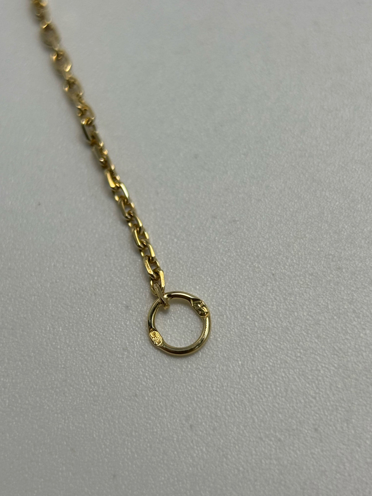 Cartier - Amulette - Yellow gold - Gold