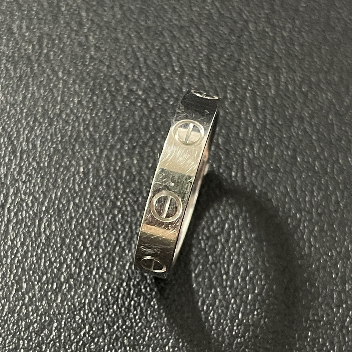 Cartier - LOVE 1 Diamond - 18K white gold with a 0.24 ct diamond - Silver - (51)