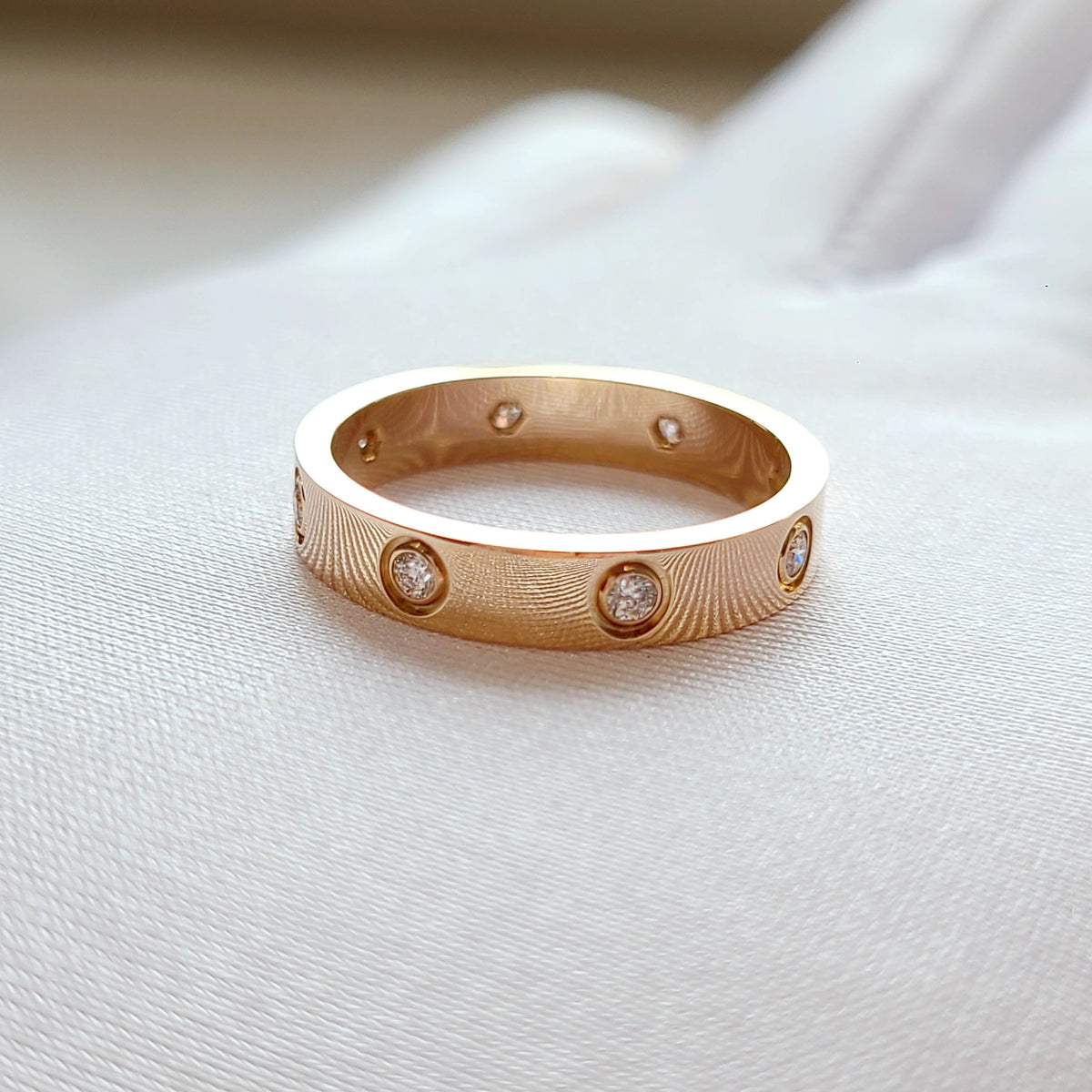Cartier - LOVE Wedding Band, 3 Diamonds - 18K rose gold with diamonds - Gold - (53)