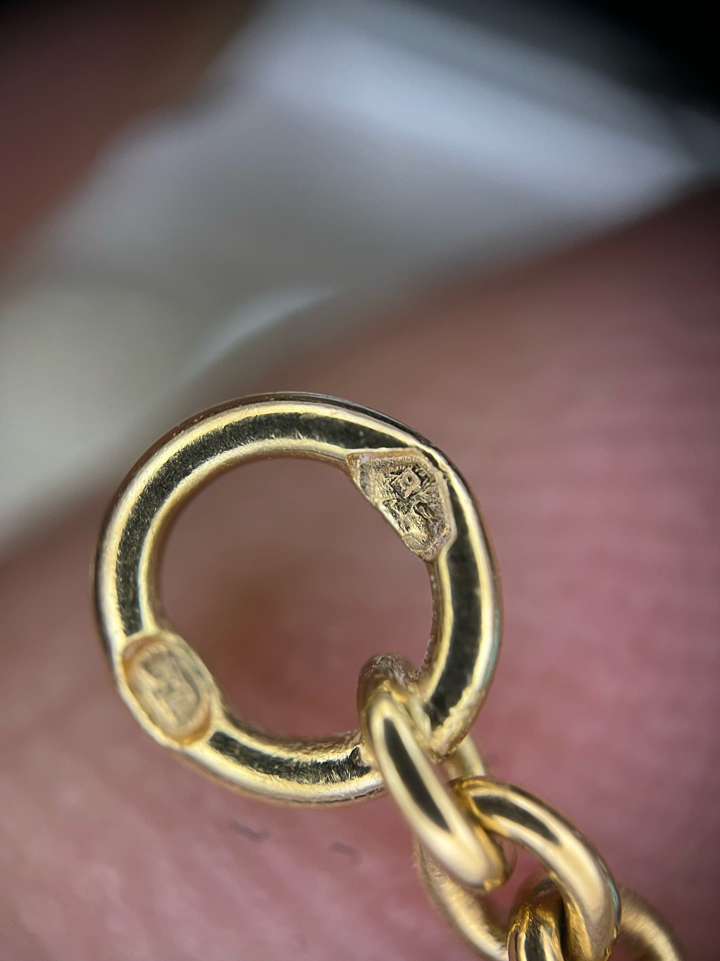 Cartier - Love - Yellow gold - Gold