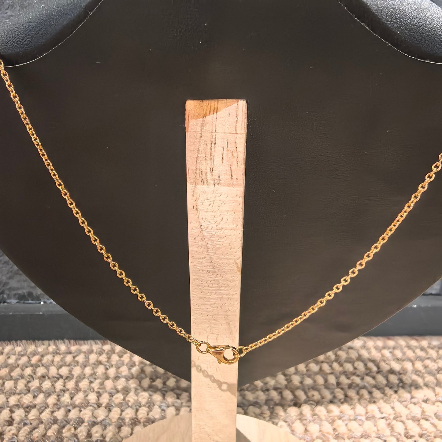 Cartier - Love - Yellow gold - Gold - (44cm)