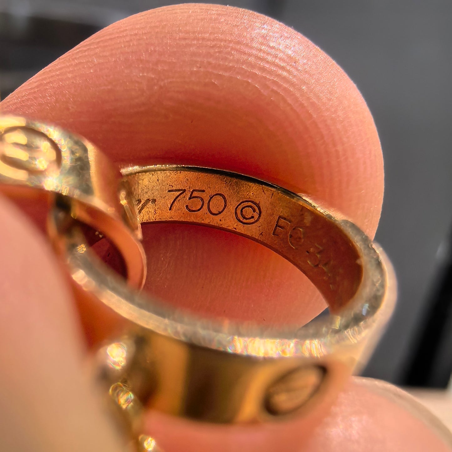 Cartier - Love - Yellow gold - Gold - (44cm)