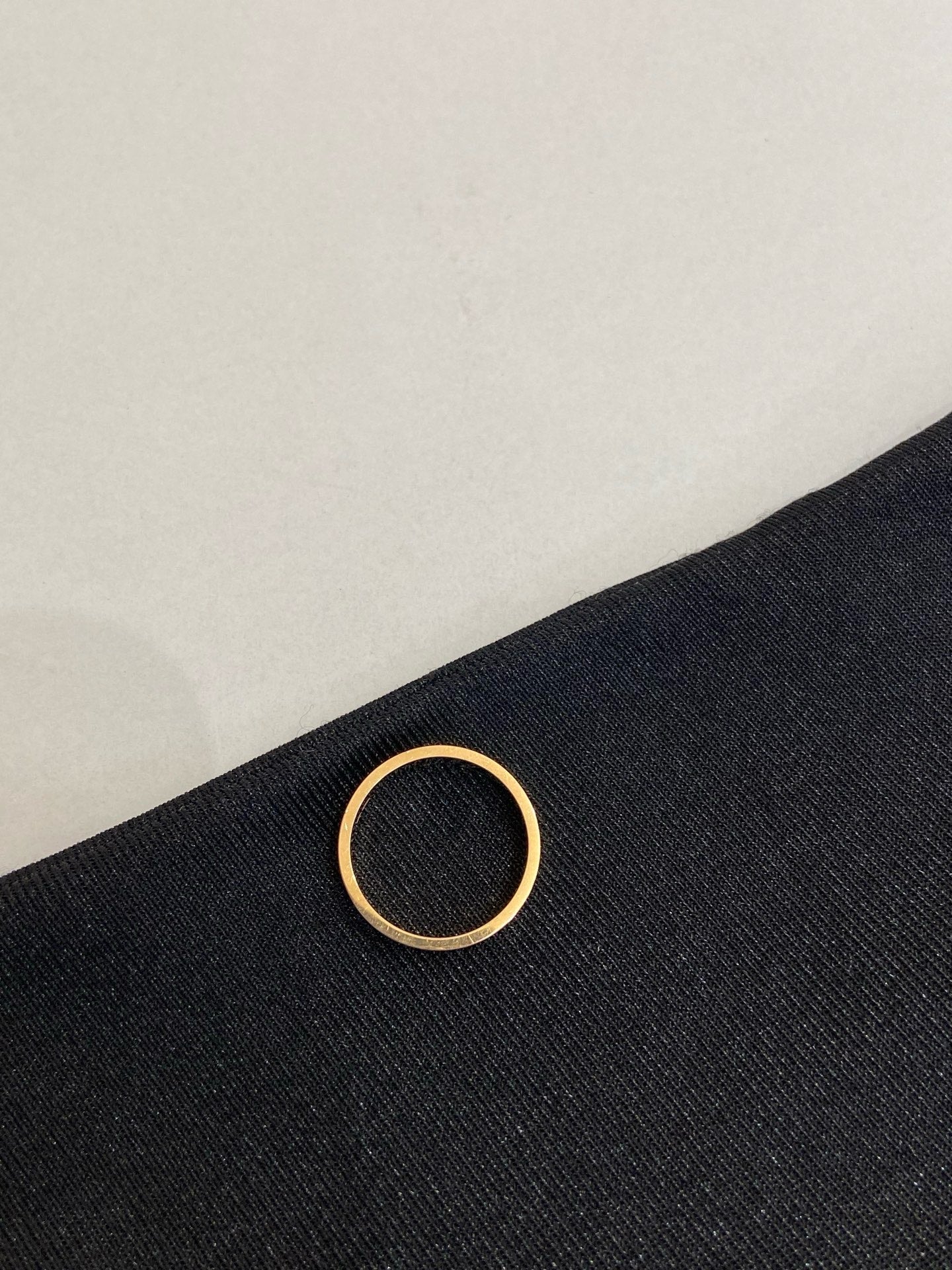 Cartier - Love - Yellow gold - Gold - (48)