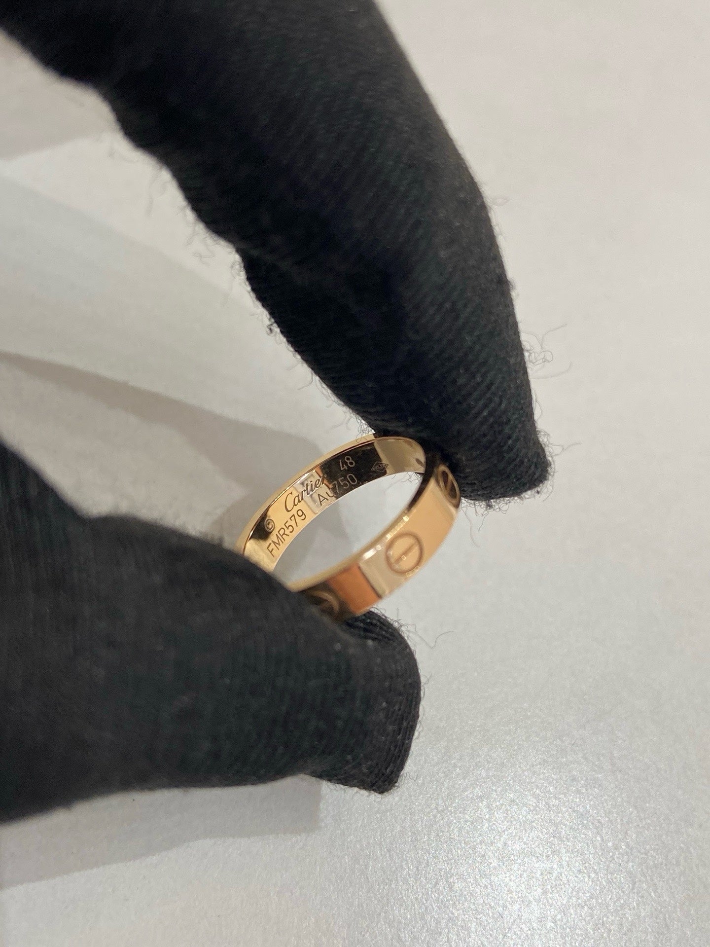Cartier - Love - Yellow gold - Gold - (48)