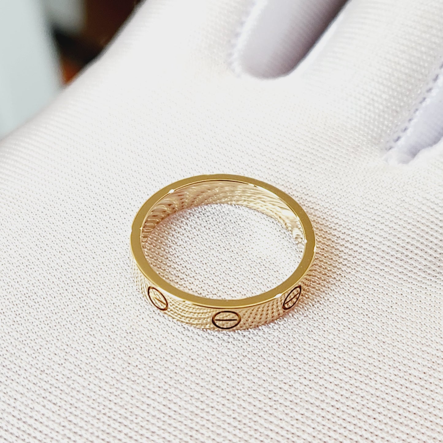 Cartier - Love - Yellow gold - Gold - (49)