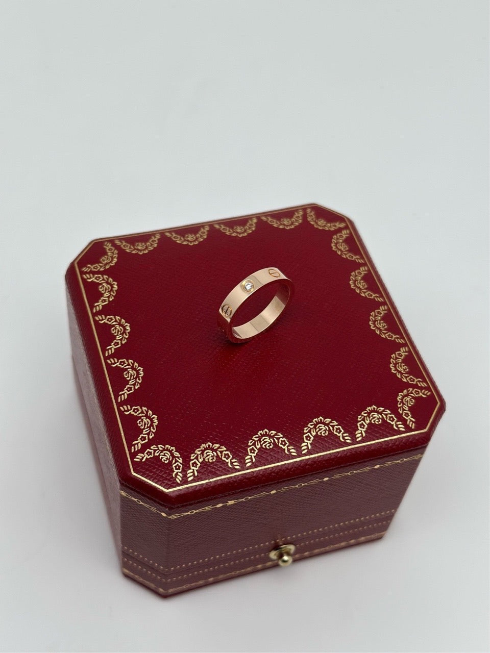 Cartier - Love - Yellow gold - Gold - (49)
